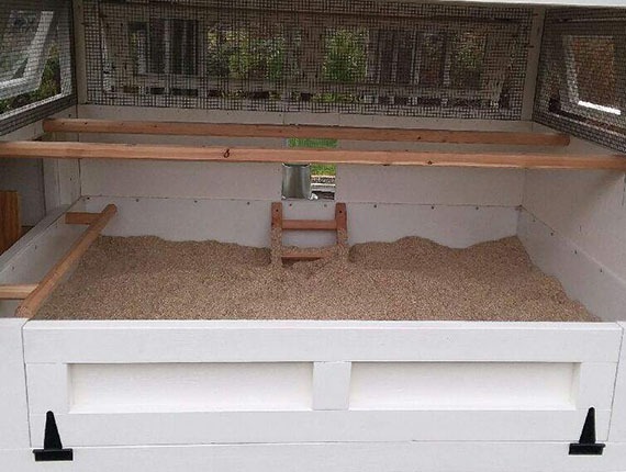Carolina Coops deep litter beds in henhouse
